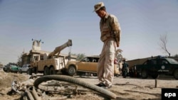 آرشیف، بایسکل تخریب شده پس از یک انفجار مین در کابل