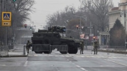 Алматы көшесіндегі күзет. 7 қаңтар 2022 жыл. 