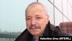 Mihai Poiată în vizită la Europa Liberă 