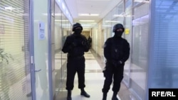 Силовики в офісі ФБК, Москва, Росія, ілюстративне фото