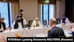 د جنورۍ په میاشت کې د طالبانو بهرنيو چارو وزیر امیر خان متقي په ناروې کې د ځينو اروپايي چارواکو سره ليدلي وو.