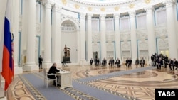 Путинның Русия югары түрәләре белән ДНР һәм ЛНР турында фикерләшүе