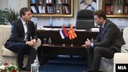 Скопје- министрите за надворешни работи на Македонија и на Србија Бујар Османи и Никола Селаковиќ,25.02.2022