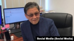 Аликбек Кеннет.