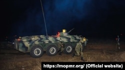 Exerciții de tragere pe timp de noapte ale trupelor paramilitare transnistrene, 18 februarie 2022.