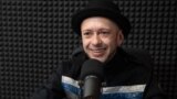 Vitalie Colț, membrul trupei Snails, în studioul Europei Libere de la Chișinău.