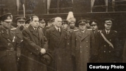 Premierul Petru Groza, la Cluj, pentru ceremonia de predare a Transilvaniei de Nord de la administratia sovietică la cea românească, martie 1945.