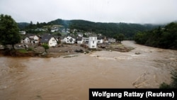 Râul Ahr, din Germania, a distrus locuințele aflate de-a lungul malurilor.