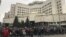 Протести під Конституційним Судом проти рішення КСУ скасувати е-декларування 