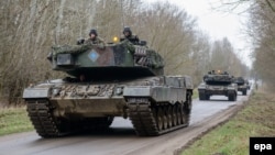 Լեհաստանի զինված ուժերի Leopard տանկեր, արխիվ