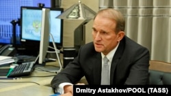 Голова політради партії «Опозиційна платформа - За життя» та народний депутат України Віктор Медведчук на зустрічі з російським прем'єром Міхаїлом Мішустіним у жовтні минулого року