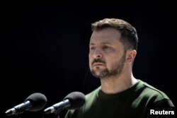 Președintele ucrainean Volodimir Zelenski face apeluri disperate către aliați să-i permită folosirea armelor occidentale împotriva unor ținte de pe teritoriul Rusiei.