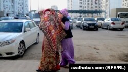 Традиционная прогулка новобрачной, Ашхабад 