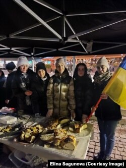 Ярмарок на підтримку українських захисників