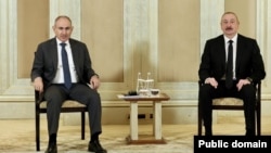 UAE - Armenian Prime Minister Nikol Pashinian and Azerbaijani President Ilham Aliyev meet in Abu Dhabi, July 10, 2025.