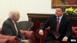 Една од средбите на претседателот Ѓорге Иванов со медијаторот Метју Нимиц 
