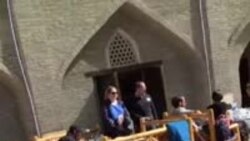 После жалоб испанских туристов знаменитый в Бухаре ресторан накрыла волна проверок