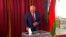 Александр Лукашенко голосует на выборах в Беларуси. Минск, 17 ноября 2019 года