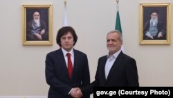ივლისში ირაკლი კობახიძე ირანის ახალ პრეზიდენტ, მასუდ ფეზეშქიანს შეხვდა.
