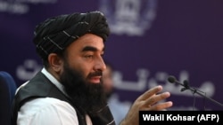 ذبیح الله مجاهد سخنگوی حکومت طالبان