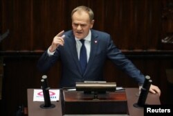 Premierul polonez Donald Tusk este ferm în ce privește ridicarea interdicțiilor impuse Ucrainei.