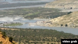 Таджикско-афганская граница