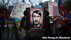 "Путлер, върви си!" Хиляди по света протестират срещу руската война в Украйна