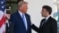 Дональд Трамп и Эммануэль Макрон Вашингтон, 24 февраля 2025 года