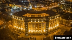 Також голова МЗС Дмитро Кулеба провів 35 телефонних розмов і зустрічей із колегами з африканських дипломатичних відомств, повідомляють у відомстві