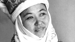 Эгизинен ажыраса дагы элге ыры калган