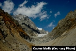 Начало ледника Чалаади на севере, муниципалитет Местиа, Сванетия, 1960 метров над уровнем моря.