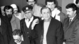 Decembrie 1989, Ion Iliescu vorbind în Studioul 4 al Televisiunii române. 