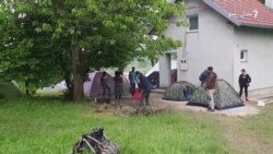 افغان کډوال بوسنیا کې تر شنه اسمان لاندې شپې سبا کوي