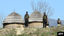 امنيتي سرتېري په باجوړ کې د څوکۍ په حال کې - انځور له ارشيفه 