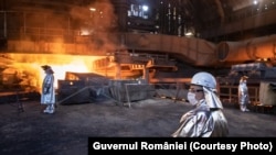 Platforma de turnare a Furnalului 5, singurul operațional la combinatul siderurgic din Galați. De zece luni activitatea sa este oprită.