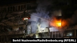 Черговий удар РФ по столиці: є загиблі, влучання у багатоповерхівки (фотосвідчення)